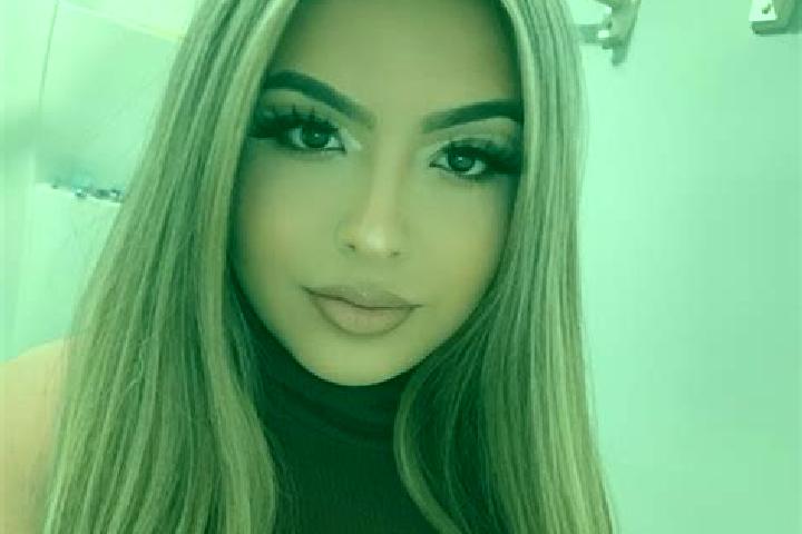 Rose, 30, a blonde brown-eyed latina companion based in Longes. Offering Domination, GFE, Overnight, Erotic Massage, Dinner Date. Available for incall and ou...