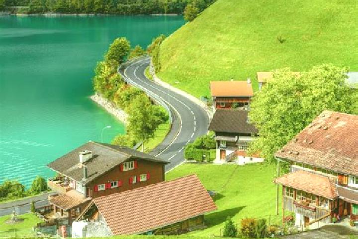 Rose, 30 — Escort in Schanis, Switzerland