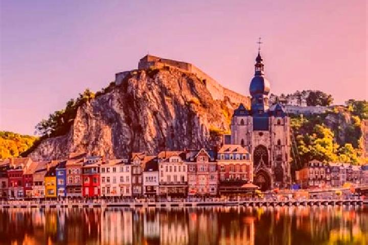 Rose, 30 — Escort in Tourpes, Belgium
