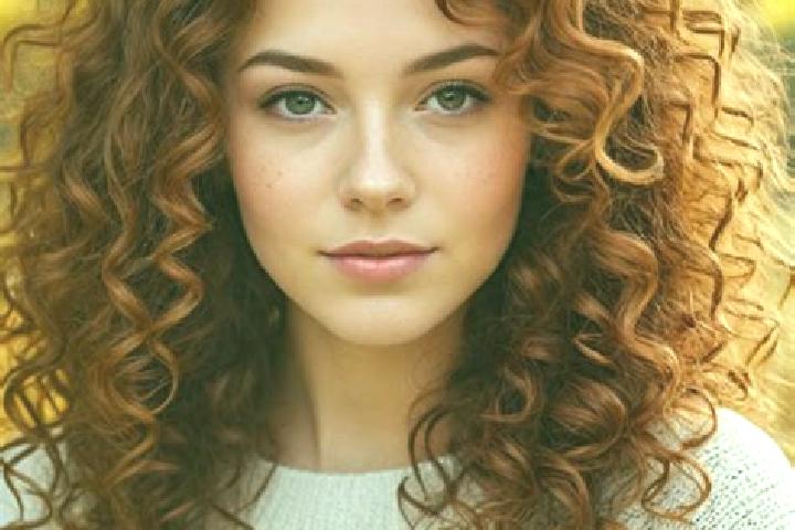 Rose, 32, a auburn brown-eyed slavic companion based in Massy. Offering Massage, OWO, GFE. Available for incall and outcall, overnight bookings available.
