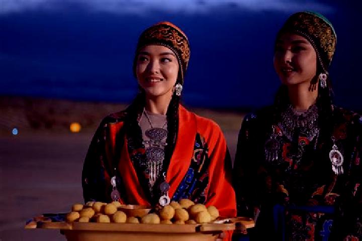 Rose, 32 — Escort in Akbulun, Kyrgyzstan