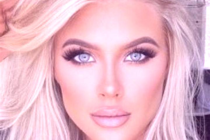 Rose, 33, a platinum blonde dark-eyed ebony companion based in El Jadida. Offering Prostate Massage, Roleplay. Available for incall and outcall, overnight bo...