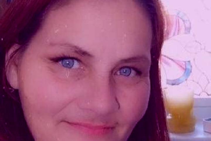 Rose, 33, a red grey-eyed ebony companion based in Dobrinj. Offering OWO, Girlfriend Experience, 69, Fetish. Available for incall and outcall, day and evenin...