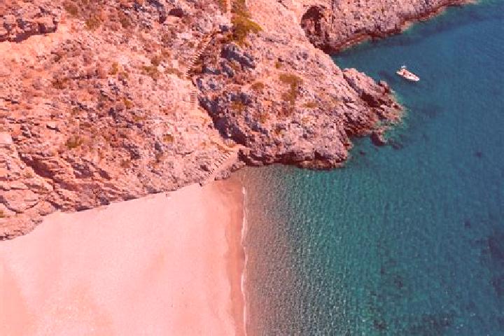 Rose, 33 — Escort in Kythira, Greece
