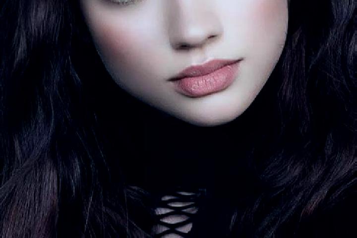 Rose, 34, a brunette dark-eyed european companion based in Varazze. Offering GFE, Duos, CIM. Available for incall and outcall, overnight bookings available.
