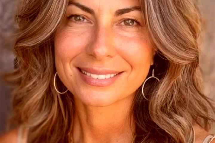 Rose, 34, a brunette grey-eyed ebony companion based in Ojos de Agua de Cerano. Offering Dinner Date, Erotic Massage, Massage. Available for incall and outca...