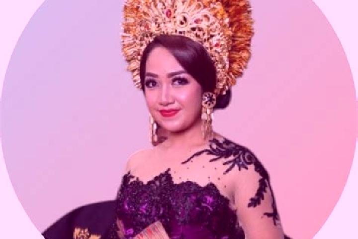 Rose, 34 — Escort in Banjar Kelodan, Indonesia