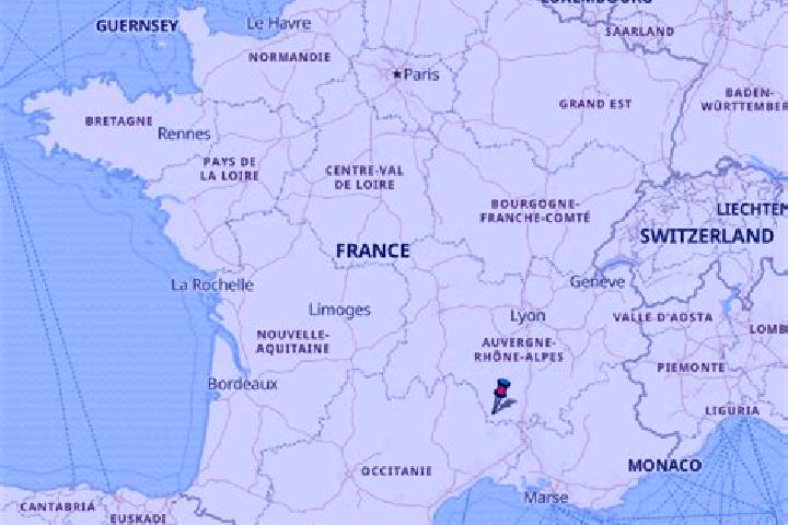 Rose, 34 — Escort in Les Loges, France
