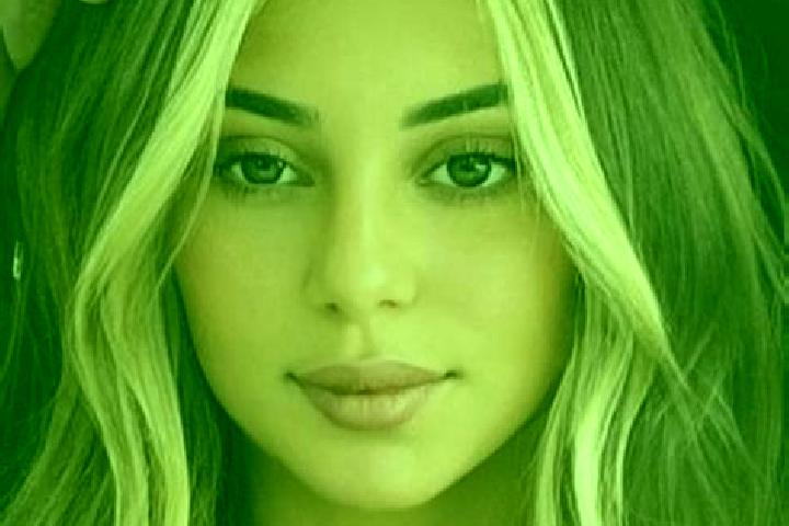 Rose, 36, a blonde brown-eyed mixed companion based in Lascov. Offering Roleplay, 69, A-Level. Available for incall and outcall, day and evening dates.