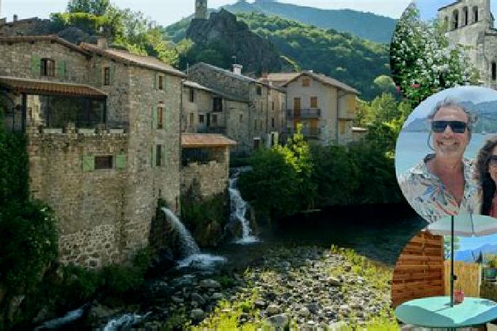 Rose, 36 — Escort in Burzet, France
