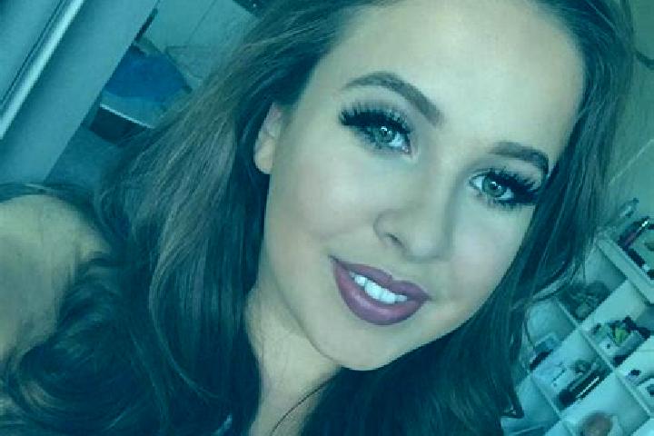 Rose, 37, a black brown-eyed caucasian companion based in Roskovec. Offering Deep French Kissing, 69, Dinner Date, OWO. Available for incall and outcall, day...