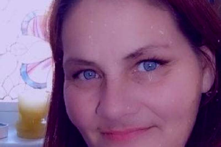 Rose, 37, a red brown-eyed european companion based in Cedar City. Offering Girlfriend Experience, 69, OWO, CIM. Available for incall and outcall, day and ev...