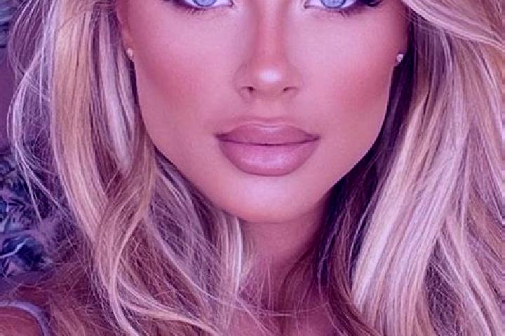 Rose, 38, a dark blonde blue-eyed latina companion based in Bride. Offering OWO, Striptease, A-Level, 69. Available for incall and outcall, overnight booking...