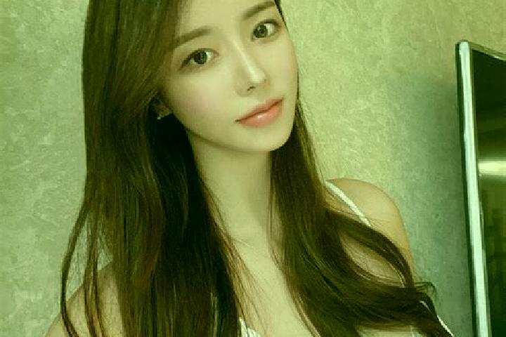 Rose, 38 — Escort in Yinkeng, China