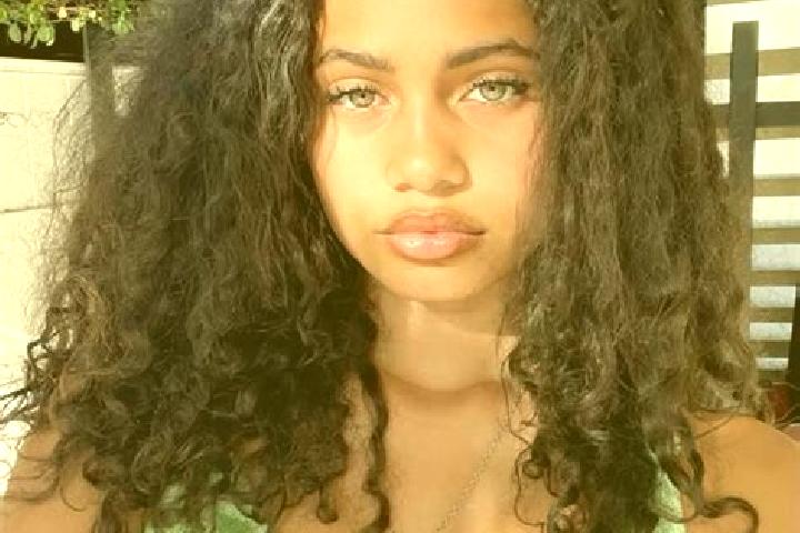 Rose, 39, a red green-eyed mixed companion based in Moelingen. Offering Roleplay, 69, CIM, Couples. Available for incall and outcall, overnight bookings avai...
