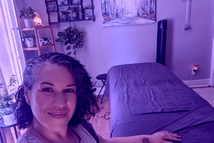 Rose, 39, a red grey-eyed latina companion based in La Guaira. Offering Girlfriend Experience, Striptease, Erotic Massage. Available for incall and outcall, ...