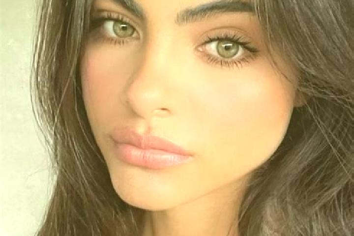 Ruby, 20, a auburn hazel-eyed middle eastern companion based in Gradoli. Offering Prostate Massage, 69, CIM, Deep French Kissing. Available for incall and ou...