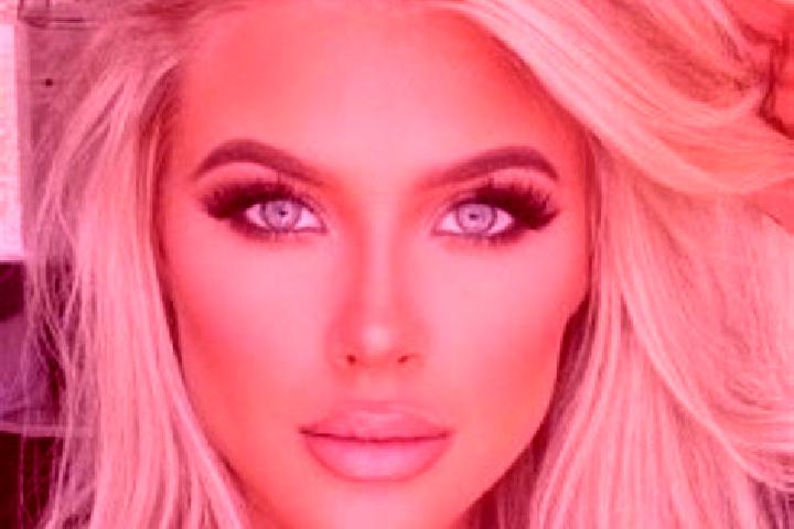 Ruby, 20, a platinum blonde grey-eyed latina companion based in Faringdon. Offering Domination, Dinner Date, Overnight. Available for incall and outcall, ove...