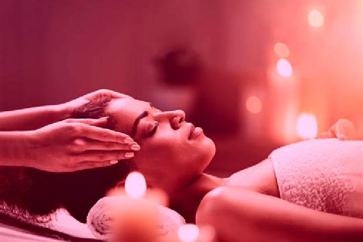 Ruby, 21, a auburn dark-eyed latina companion based in Prats de Mollo. Offering Erotic Massage, Roleplay, A-Level, Massage. Available for incall and outcall,...