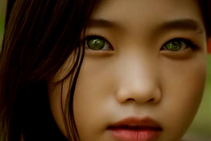 Ruby, 21, a red green-eyed asian companion based in Zhuhang. Offering Deep French Kissing, Roleplay, Fetish, Massage. Available for incall and outcall, overn...