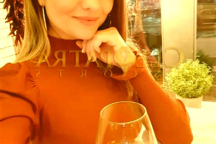 Ruby, 21, a red grey-eyed latina companion based in Zaandijk. Offering 69, Prostate Massage, OWO, Tantra. Available for incall and outcall, day and evening d...