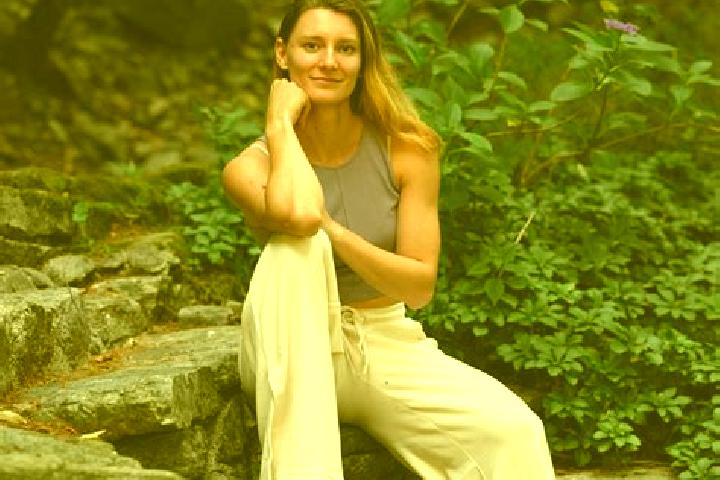 Ruby, 21 — Escort in Avegno, Switzerland