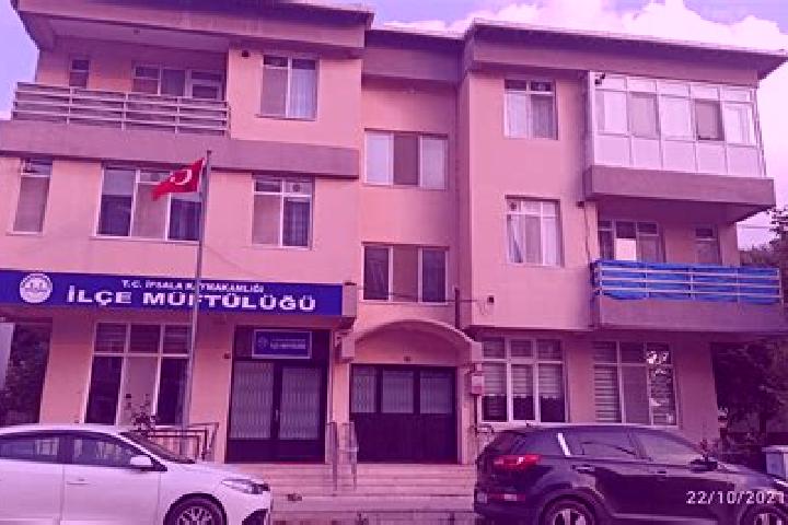 Ruby, 21 — Escort in Ibriktepe, Turkey