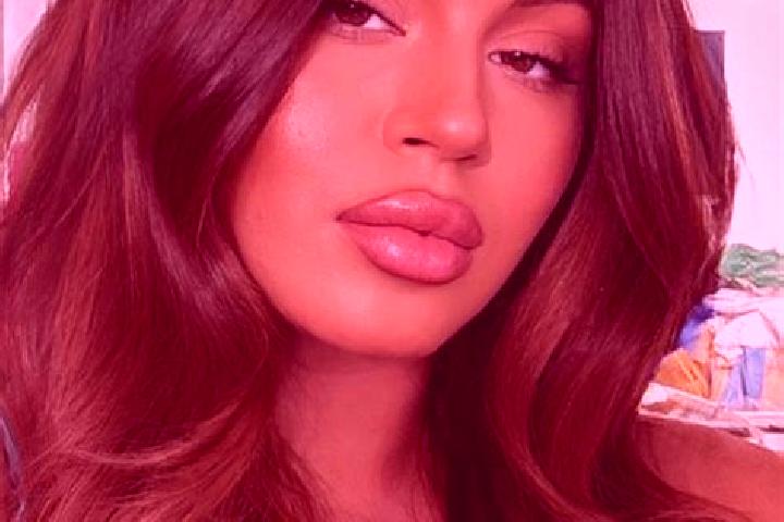 Ruby, 22, a auburn brown-eyed latina companion based in Hpaung Saing. Offering Dinner Date, Couples, Prostate Massage. Available for incall and outcall, day ...