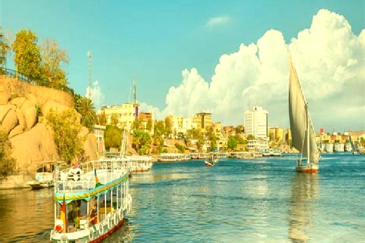 Ruby, 22 — Escort in Fayid, Egypt