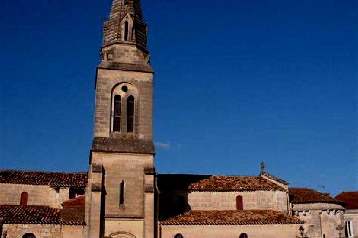 Ruby, 22 — Escort in Saint-Sulpice-de-Faleyrens, France