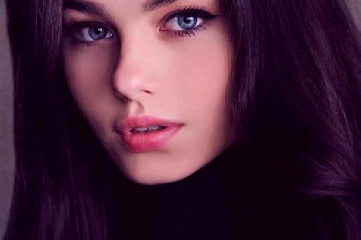 Ruby, 23, a black dark-eyed slavic companion based in Faria. Offering Party Girl, Couples, 69, GFE. Available for incall and outcall, day and evening dates.