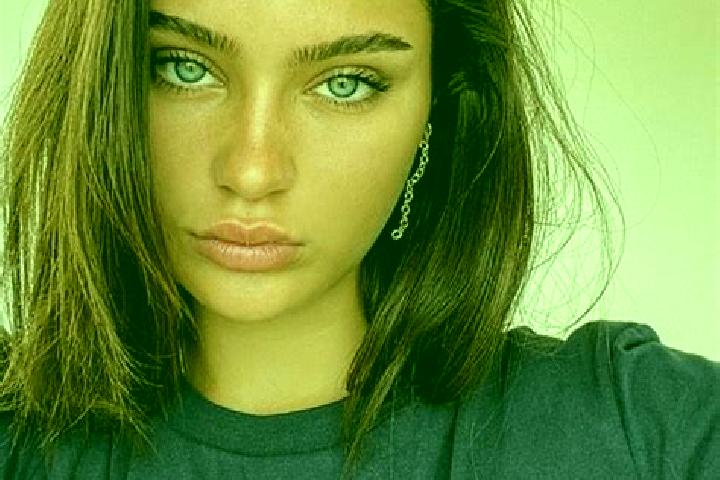Ruby, 23, a brunette blue-eyed ebony companion based in Barna. Offering Erotic Massage, BDSM, Duos. Available for incall and outcall, day and evening dates.