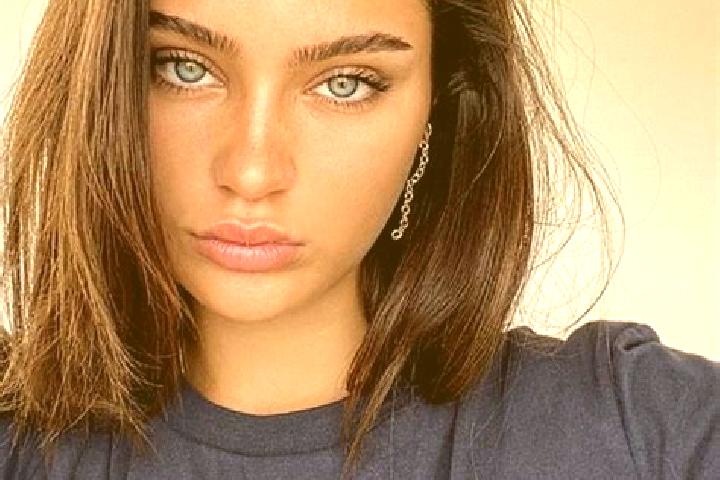 Ruby, 24, a brunette dark-eyed european companion based in Palse. Offering Domination, GFE, Duos. Available for incall and outcall, day and evening dates.