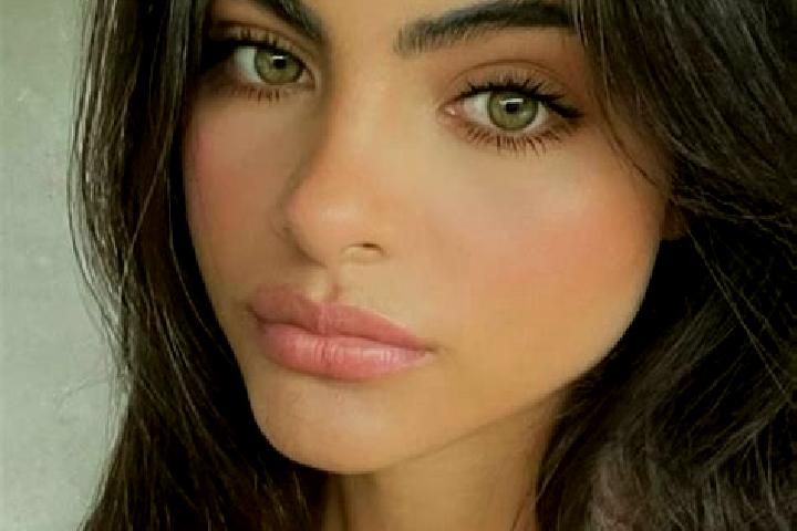 Ruby, 25, a brunette brown-eyed indian companion based in Bispingen. Offering Fetish, CIM, Massage, Overnight, Deep French Kissing. Available for incall and ...