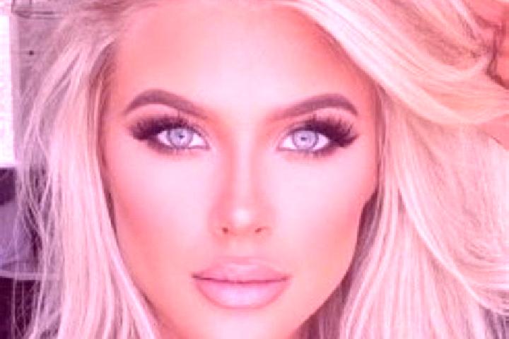 Ruby, 25, a platinum blonde green-eyed slavic companion based in Torata. Offering Striptease, GFE, Erotic Massage. Available for incall and outcall, overnigh...