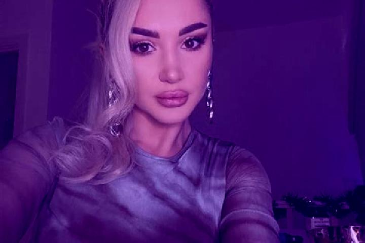 Ruby, 26, a auburn amber-eyed caribbean companion based in Bazar-Korgon. Offering Travel Companion, BDSM, Tantra, GFE, OWO. Available for incall and outcall,...
