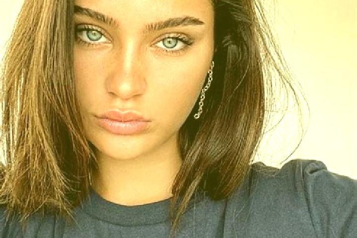 Ruby, 26, a brunette dark-eyed caribbean companion based in Adjacouti. Offering Couples, Duos. Available for incall and outcall, overnight bookings available.