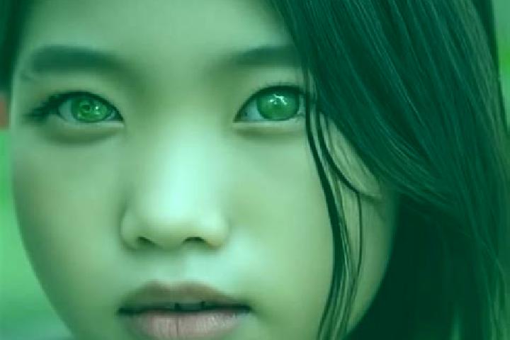 Ruby, 26, a brunette green-eyed asian companion based in Gasperich. Offering BDSM, Couples, Girlfriend Experience. Available for incall and outcall, overnigh...
