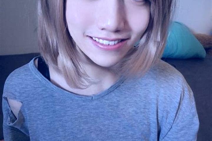 Ruby, 26, a platinum blonde brown-eyed asian companion based in Zhazi. Offering GFE, Prostate Massage, Roleplay, A-Level. Available for incall and outcall, o...