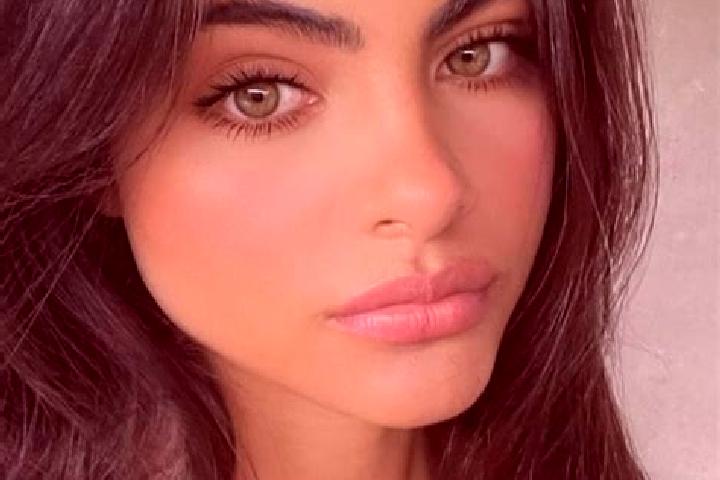 Ruby, 27, a brunette dark-eyed caucasian companion based in Krzywin. Offering Duos, OWO. Available for incall and outcall, day and evening dates.