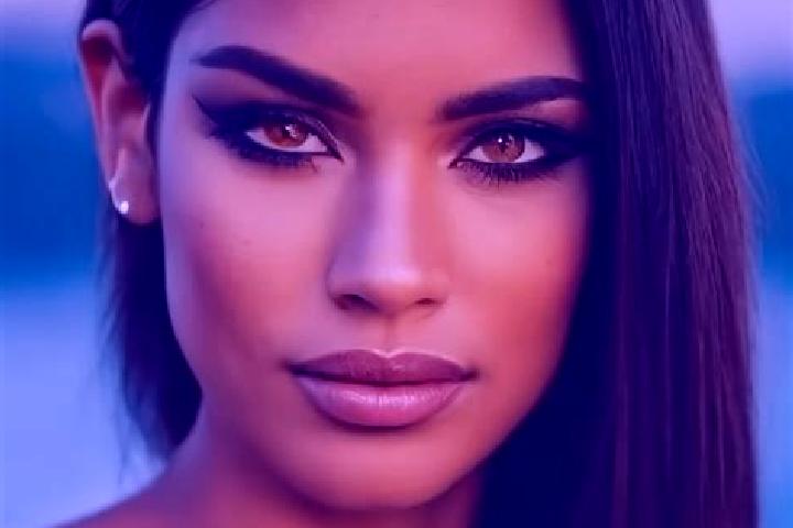 Ruby, 28, a black grey-eyed latina companion based in Storforshei. Offering 69, Duos, Overnight. Available for incall and outcall, overnight bookings available.