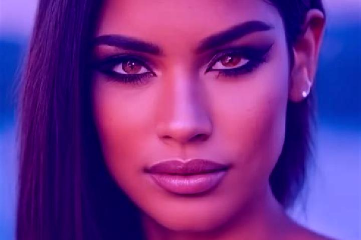 Ruby, 28, a blonde amber-eyed latina companion based in Yngsjoe. Offering Girlfriend Experience, GFE, Roleplay, Domination. Available for incall and outcall,...