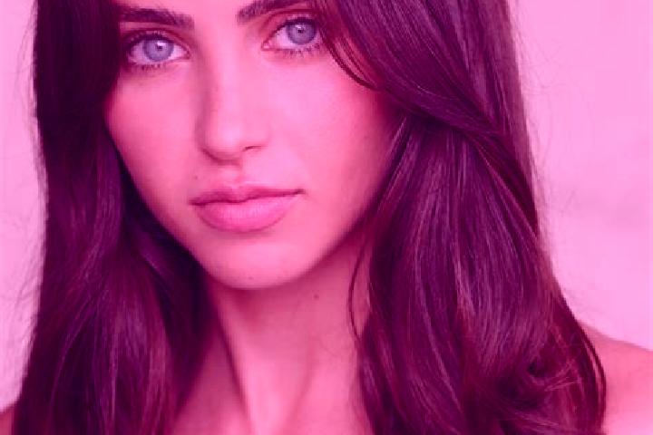Ruby, 28, a blonde brown-eyed middle eastern companion based in Seria. Offering GFE, Dinner Date, Overnight. Available for incall and outcall, day and evenin...