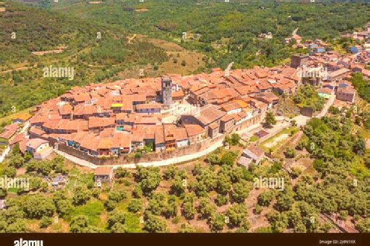 Ruby, 28 — Escort in Casas del Castanar, Spain