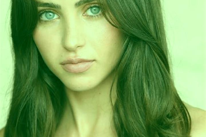 Ruby, 29, a brunette dark-eyed caucasian companion based in Pamplona. Offering Dinner Date, GFE, BDSM, Party Girl. Available for incall and outcall, day and ...