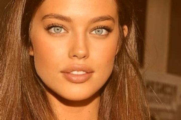 Ruby, 29, a chestnut green-eyed middle eastern companion based in Puerta de Palmillas. Offering CIM, Girlfriend Experience, Duos. Available for incall and ou...