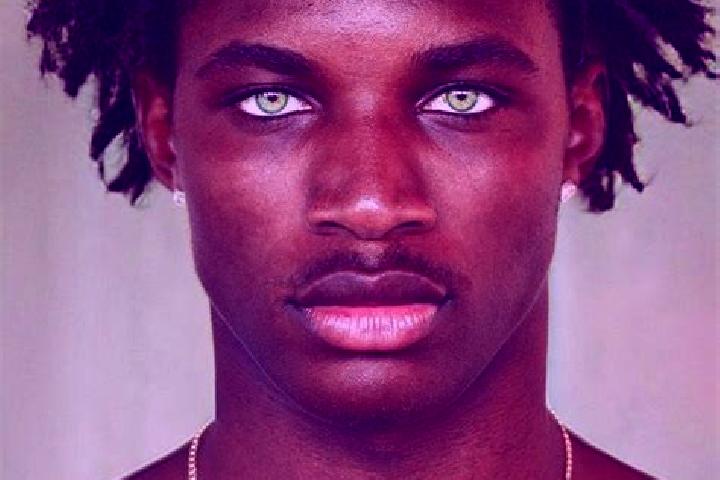 Ruby, 30, a black green-eyed ebony companion based in Fukumitsu. Offering GFE, Tantra, OWO, Travel Companion, Deep French Kissing. Available for incall and o...