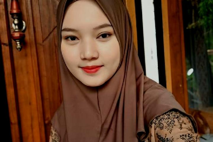 Ruby, 30 — Escort in Cibeber, Indonesia