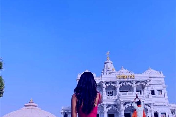 Ruby, 30 — Escort in Mathur, India