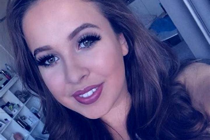 Ruby, 31, a brunette dark-eyed mixed companion based in Copalau. Offering GFE, Fetish, CIM, Girlfriend Experience. Available for incall and outcall, day and ...